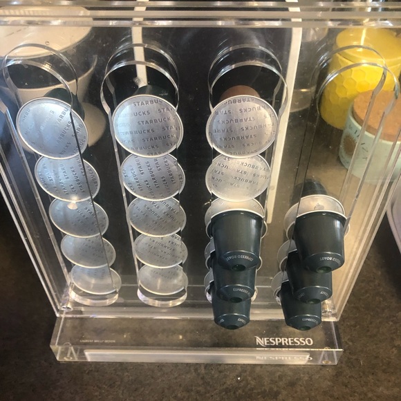 Nespresso Coffee Maker ☕️ - Picture 4 of 9